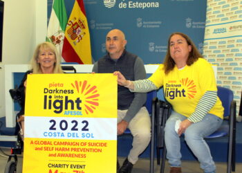 Estepona se suma un año más a la marcha solidaria ‘Darkness into Light’ contra el suicidio