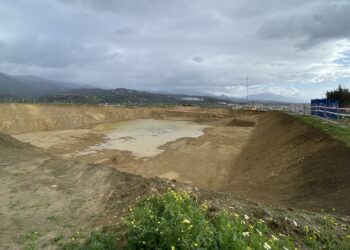 La obra del nuevo depósito de agua que Hidralia construye en Estepona, al 25% de ejecución
