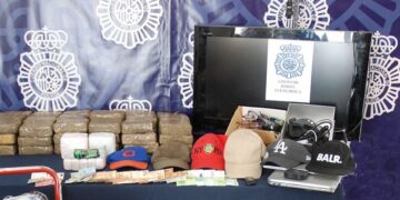 Detenido «el ladrón de la gorra», responsable de 29 robos con fuerza en comercios de Fuengirola