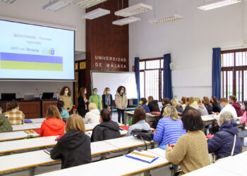 Comienzan las clases de Español para refugiados ucranianos en la UMA