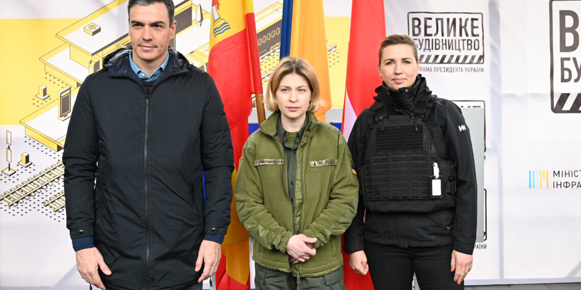 Sánchez llega a Kiev para reunirse con Zelenski