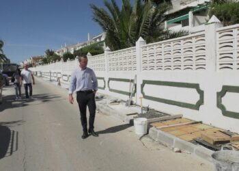 Renovación del acerado de la calle Cristóbal Morales entre Duquesa y El Castillo