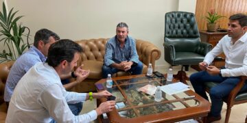 Secadero y Tesorillo continúan solicitando a Endesa explicaciones por los micro-cortes de luz