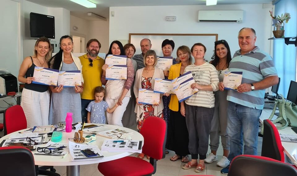 Finalizado el curso de español para ucranianos en Manilva