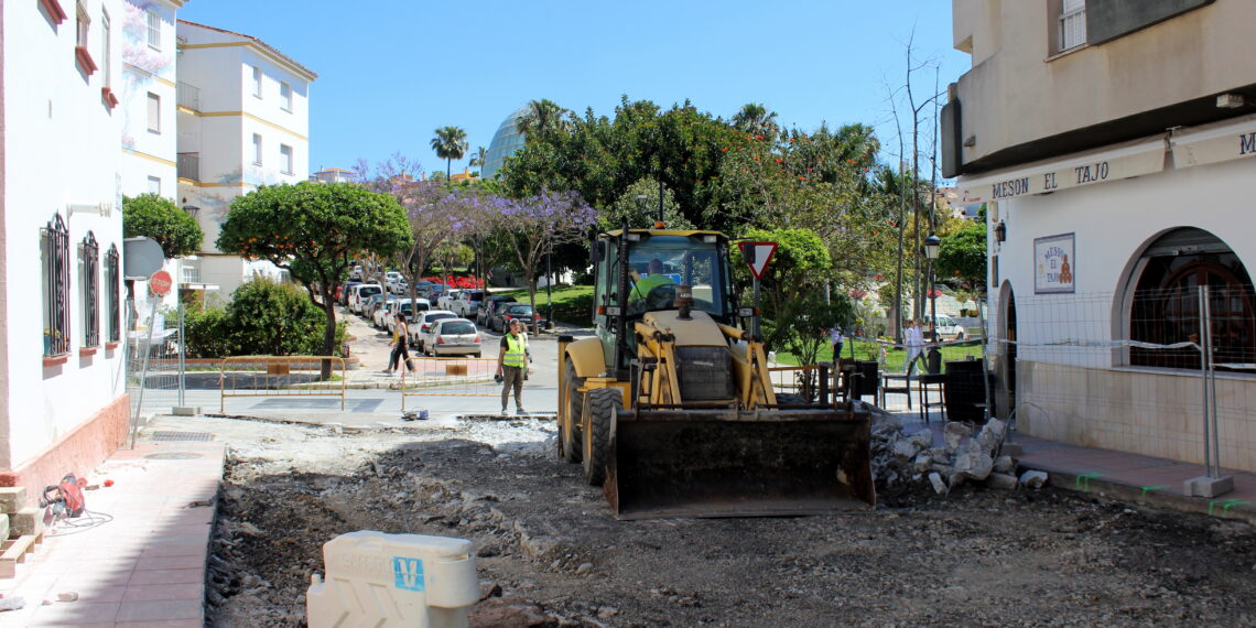 El Ayuntamiento de Estepona comienza las obras de remodelación de la calle Cardenal Herrera Oria