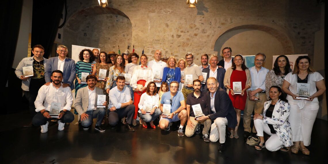 Marbella reconoce a los negocios de San Pedro “como grandes embajadores de la ciudad”