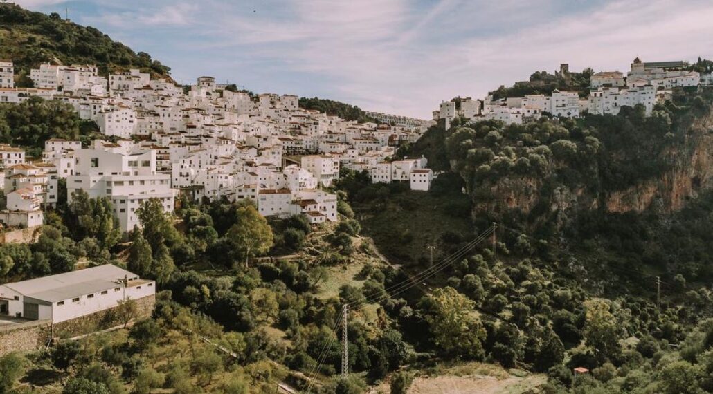 El Ayuntamiento de Casares ultima los trámites para la adquisición de la finca de “La Albarrá”