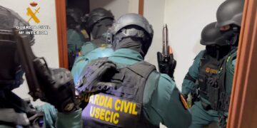 Desarticulada una de las organizaciones de narcos más activas y que alijaba en Estepona