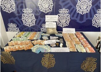 Intervenidos más de 60.000 euros en efectivo al desmantelar un punto de venta de drogas en Mijas