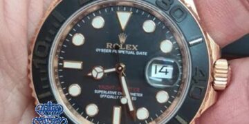 Dos hombres detenidos en Marbella por robarle a un turista un reloj de lujo