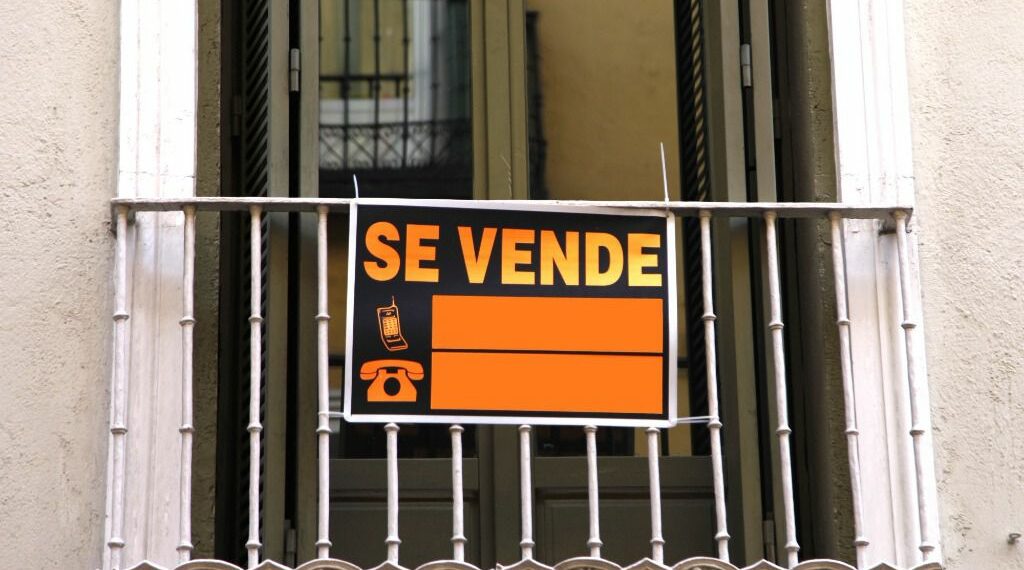 La compraventa de viviendas en Andalucía crece un 37,1% en marzo