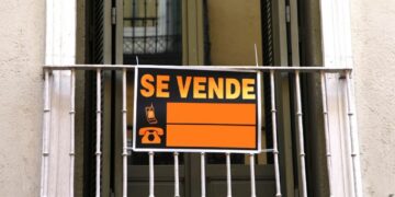 La compraventa de viviendas en Andalucía crece un 37,1% en marzo