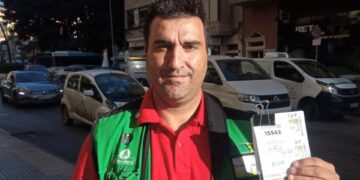 El sorteo de la ONCE reparte 350.000 euros frente a las Urgencias del Hospital Civil de Málaga