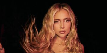 Ana Mena revoluciona las redes con el videoclip de su último hit, Mezzanotte