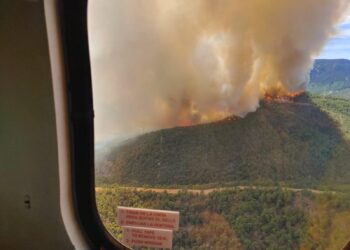 Activado el Plan 1 de Emergencias del incendio del Valle del Genal, inacesible por tierra y en una densa arboleda