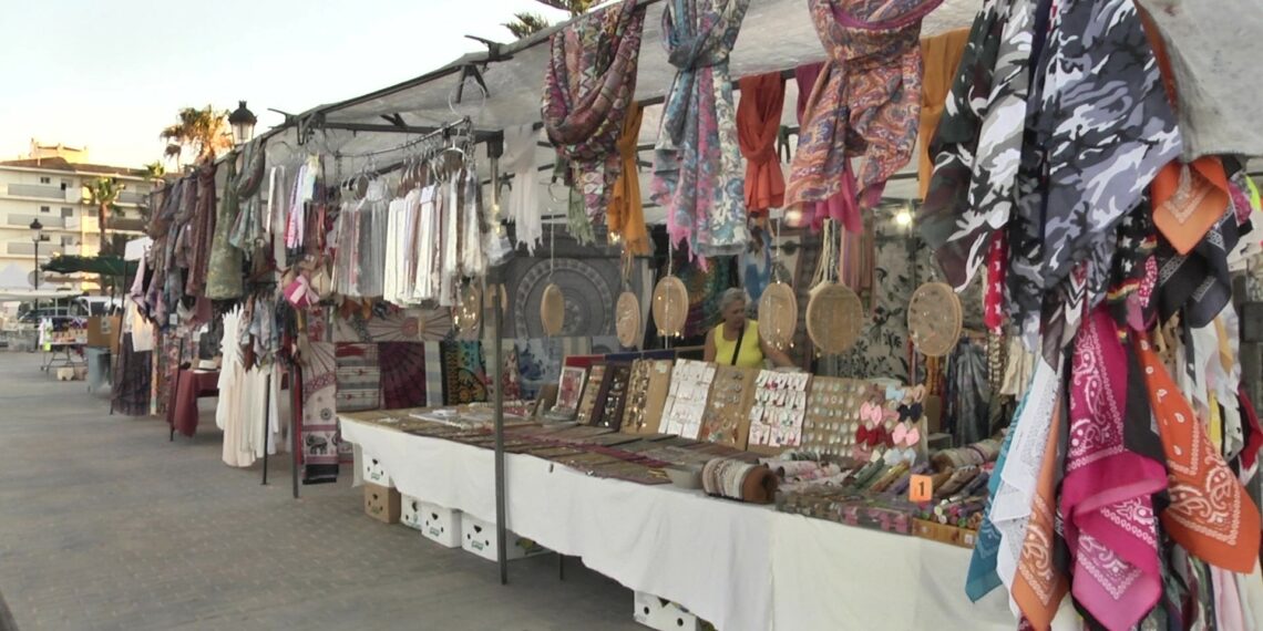 Inaugurado el Mercado del Mar en Sabinillas