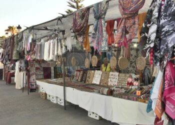 Inaugurado el Mercado del Mar en Sabinillas