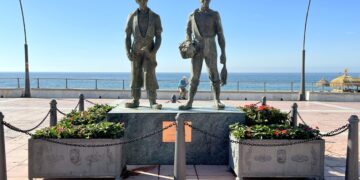 El Ayuntamiento de Estepona concluye la restauración de 12 obras incluidas en la Ruta de las Esculturas