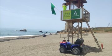 Hoy arranca la vigilancia y socorrismo en las playas de Casares