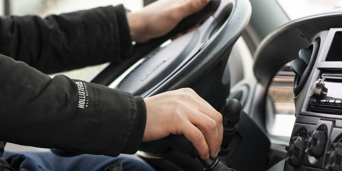 Los jóvenes de 16 años podrán tener carné de conducir