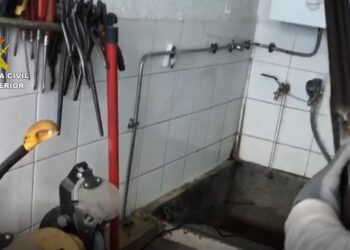 Ocho detenidos por comprar armas de forma fraudulenta para venderlas en el mercado negro