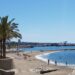 La aparición de un supuesto artefacto explosivo obliga a acordonar una playa en Marbella