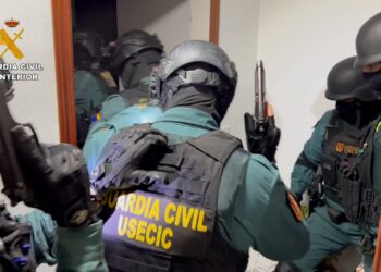 Registros durante la mañana en una operación contra el narcotráfico en Marbella y Sabinillas
