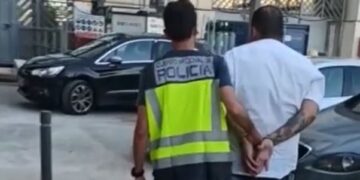 Detenido en el aeropuerto después de robar relojes de lujo en Marbella y Estepona