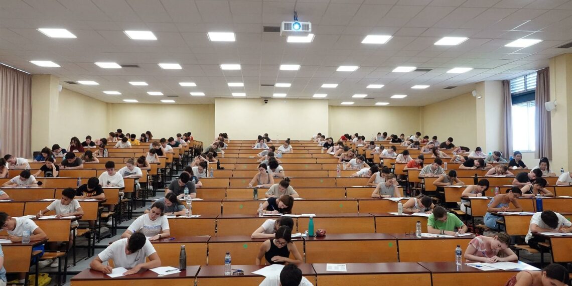 Casi el 97% del alumnado de Málaga supera las pruebas de acceso a la Universidad