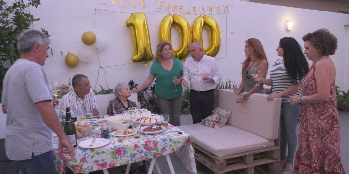 Isabel Vázquez, una manilveña centenaria