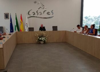 Jorge Jiménez renuncia a su acta de concejal de Casares Costa y lo sustituye José Luis Herrera