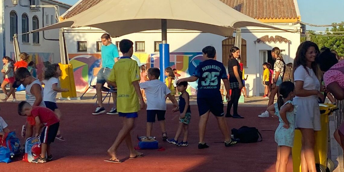 Con la fiesta de pijama se clausura la Escuela de Verano de Casares