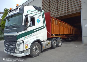 El puente peatonal de Arroyo Parrilla llega mañana a Casares
