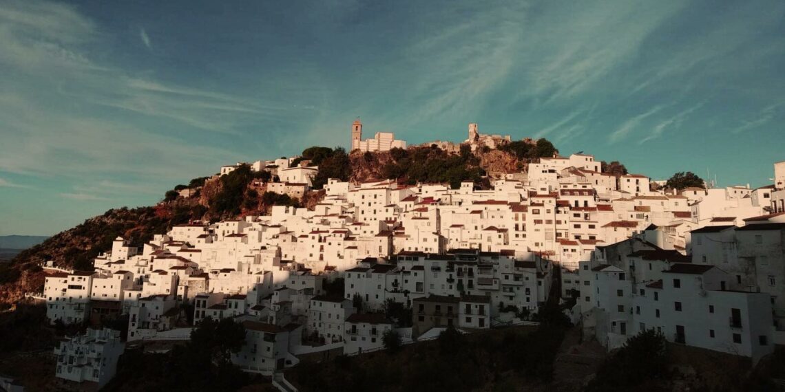 National Geographic elige a Casares como uno de los pueblos de Europa con más historia