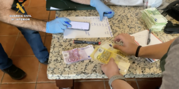 La Guardia Civil desarticula una organización criminal dedicada al contrabando de tabaco entre Algeciras y Málaga