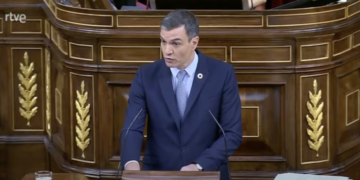 Sánchez anuncia una beca extra de 100 euros al mes de septiembre a diciembre para un millón de estudiantes