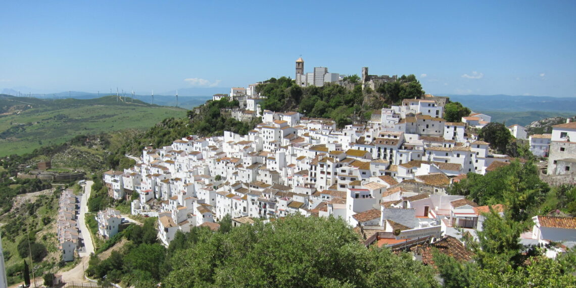 National Geographic elige a Casares como uno de los pueblos de Europa con más historia