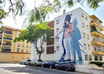 Estepona inicia un plan de restauración de la Ruta de Murales Artísticos para garantizar su conservación
