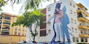 Estepona inicia un plan de restauración de la Ruta de Murales Artísticos para garantizar su conservación