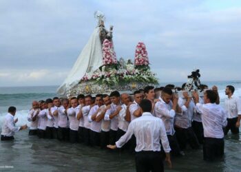 La patrona de los marineros vuelve a vivir su día grande