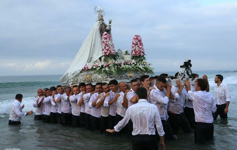 La patrona de los marineros vuelve a vivir su día grande
