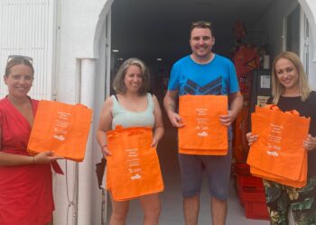 Mancomunidad distribuye 20.000 bolsas de tela para erradicar las de plástico