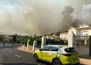 El incendio de Mijas cumple su tercer día con dos zonas intensas aún por controlar