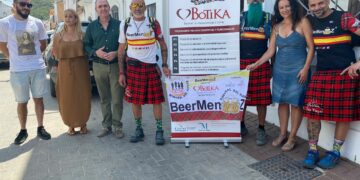 El PSOE de Casares denuncia el abandono de las viviendas sociales de Sotocolorado en Secadero