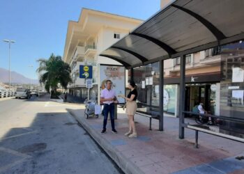 El servicio de transporte de Avanza Bus reduce de 4 a 2 horas su paso por Manilva