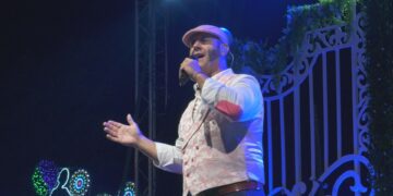 Éxito de participación en el concierto de Paco Candela en la Feria de Manilva