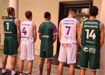 Benahavís viajará con el Unicaja Málaga por toda la ACB tras renovar su patrocinio con el baloncesto