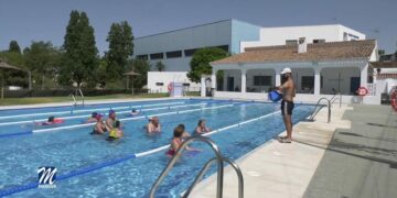 La piscina municipal de Manilva permanecerá abierta hasta el 11 de septiembre