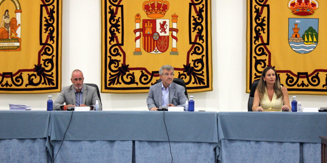 El Ayuntamiento de Estepona desbloquea los proyectos urbanísticos de Arroyo Vaquero y Guadalobón