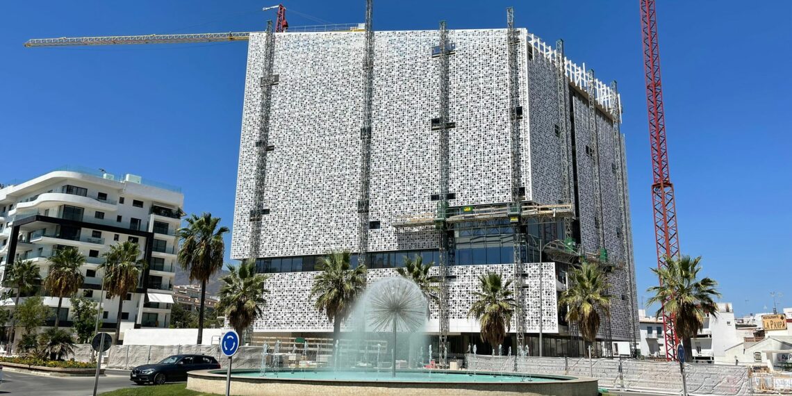 Estepona recibe Fondos Europeos para la instalación de la red informática del nuevo Ayuntamiento